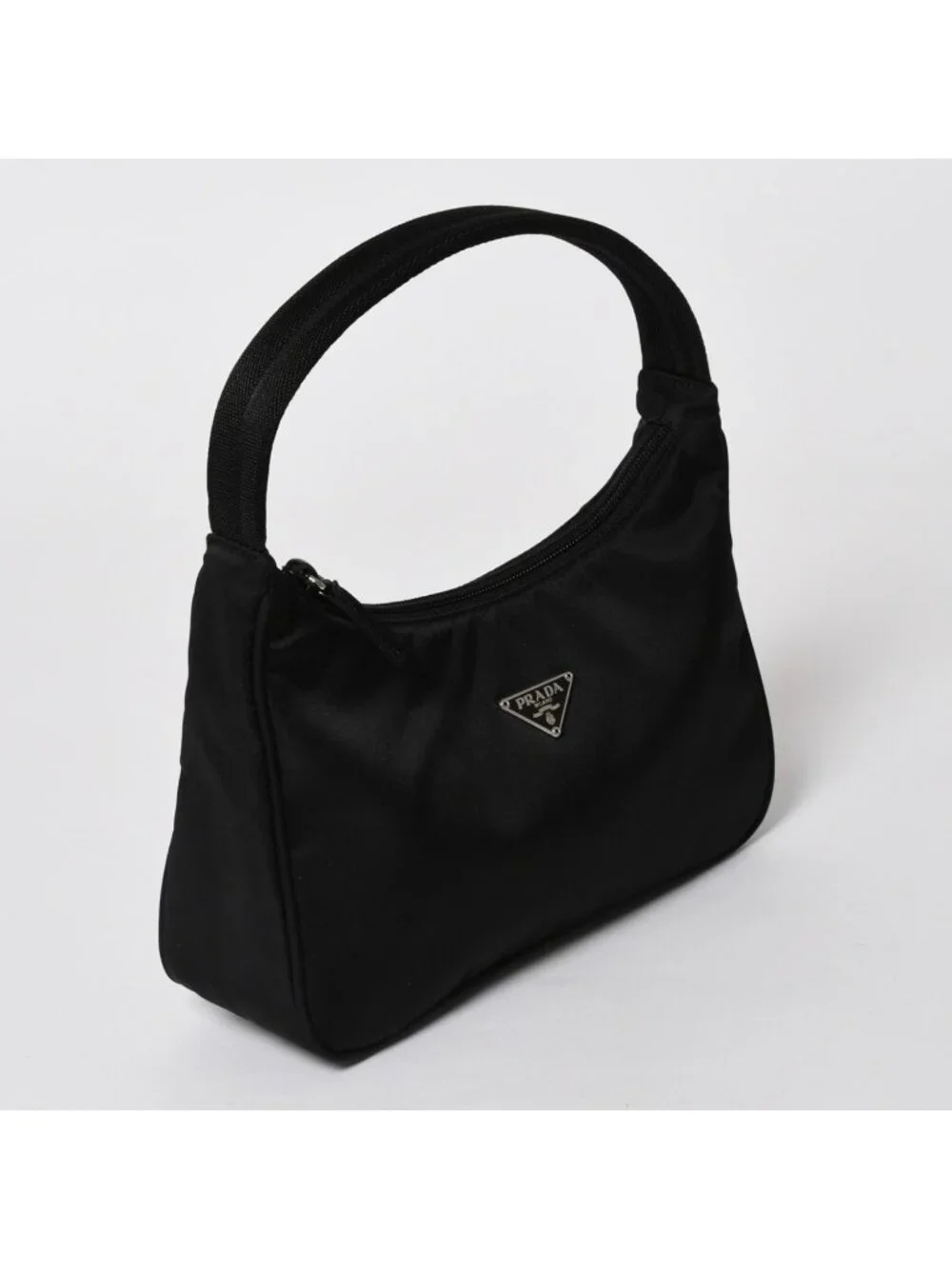Prada not some experts